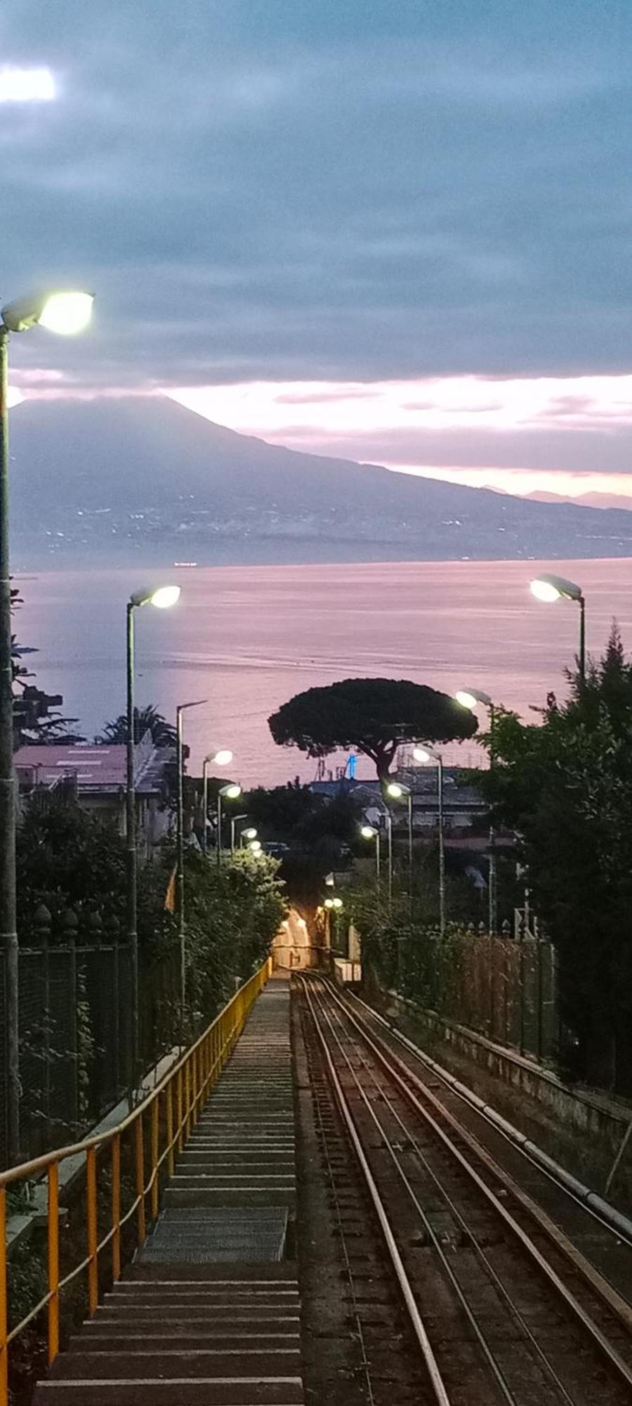 La Dimora Di Toto Hotel Naples Exterior photo